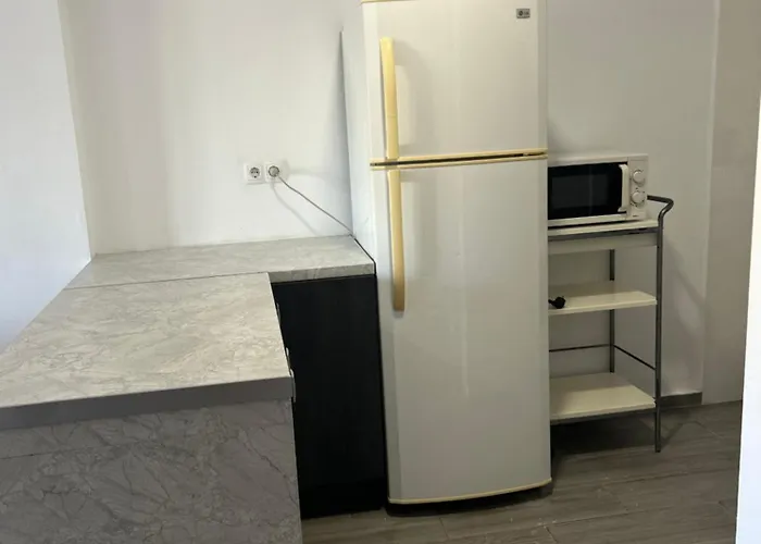 La Ferroviaria - No Fumadores - 1 - Sin Ascensor 게스트하우스 3*